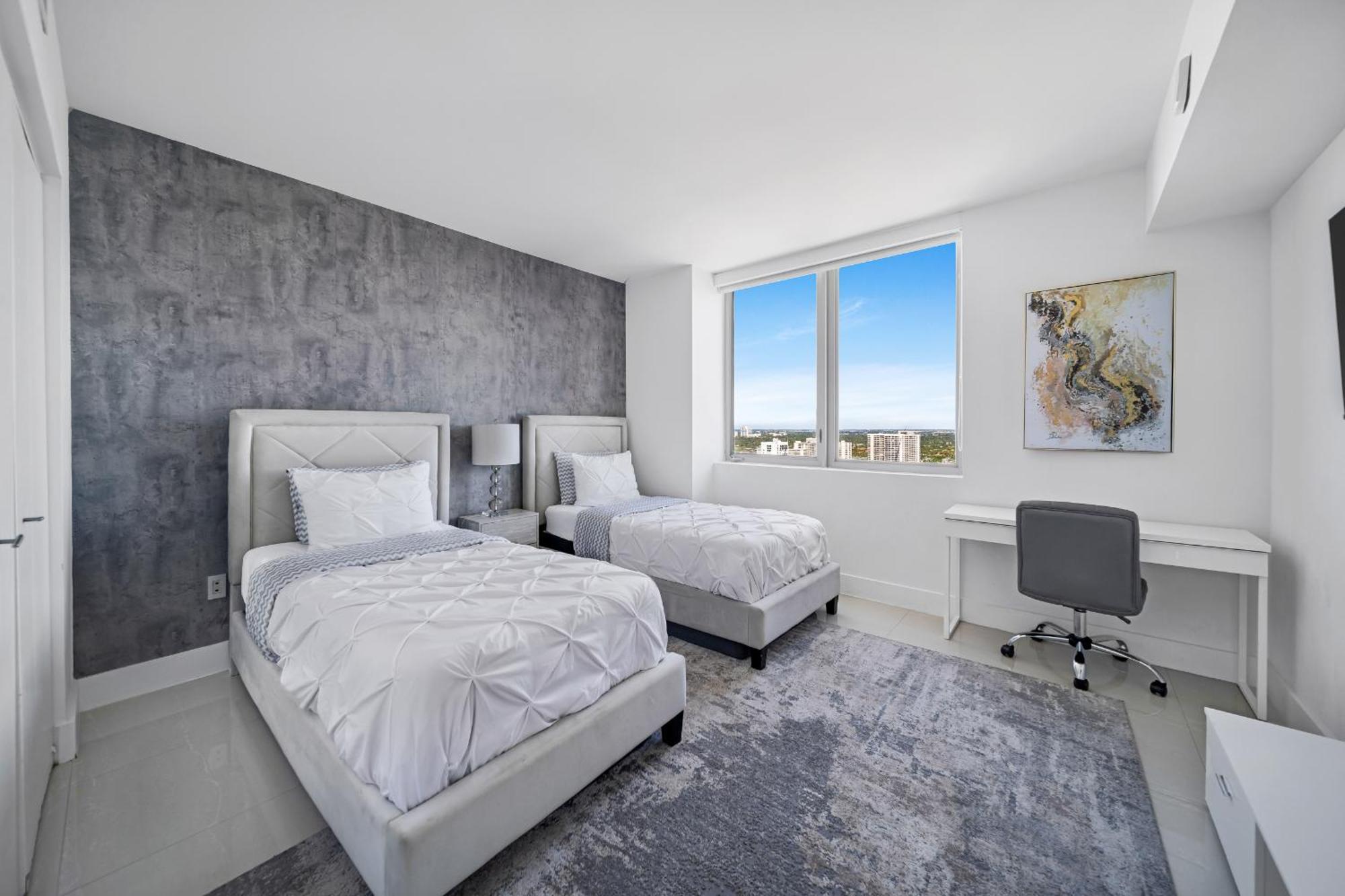 Resort-Style Living With Direct Ocean Views - 3Br Beauty Hallandale Beach Εξωτερικό φωτογραφία
