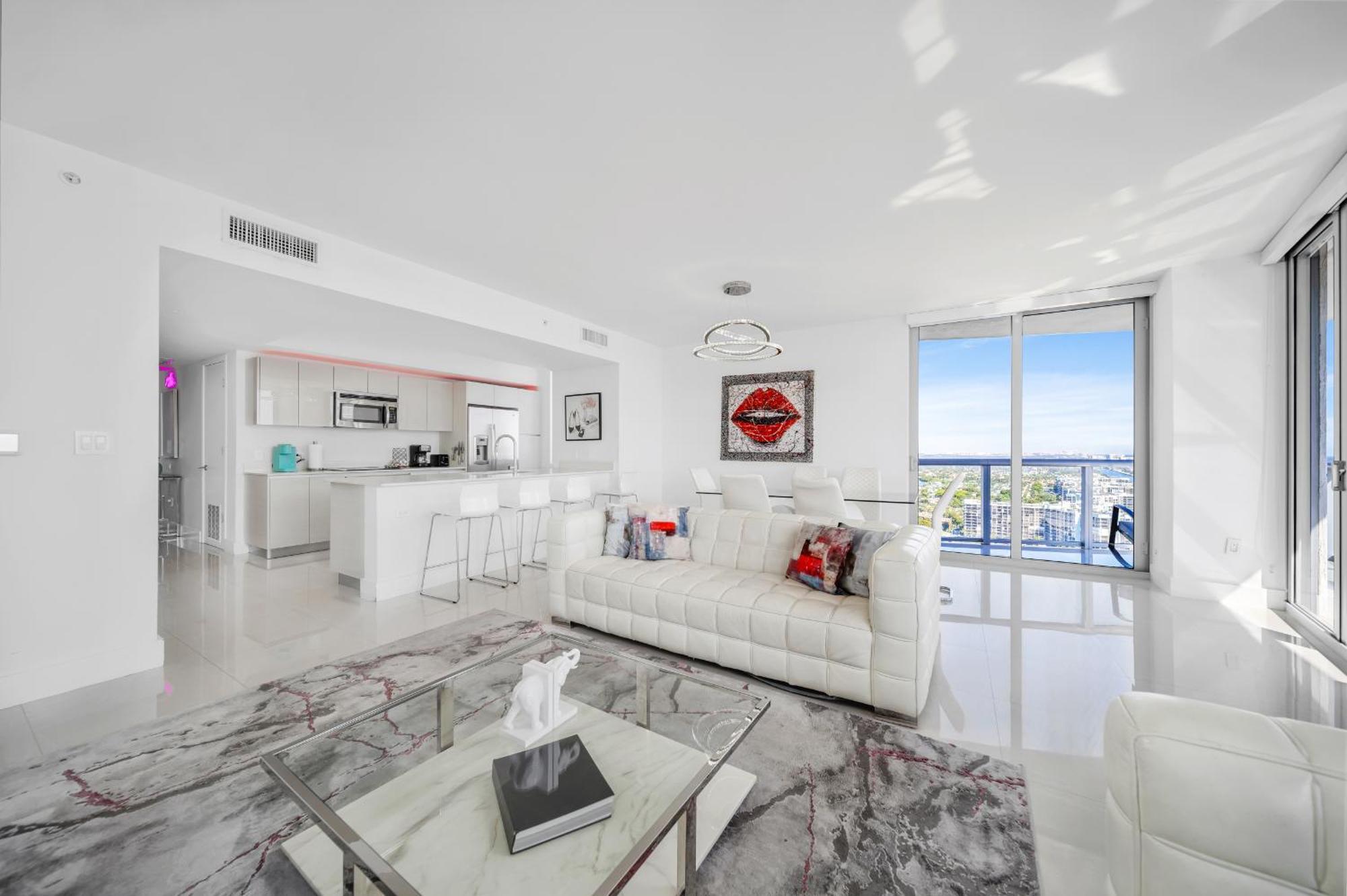 Resort-Style Living With Direct Ocean Views - 3Br Beauty Hallandale Beach Εξωτερικό φωτογραφία