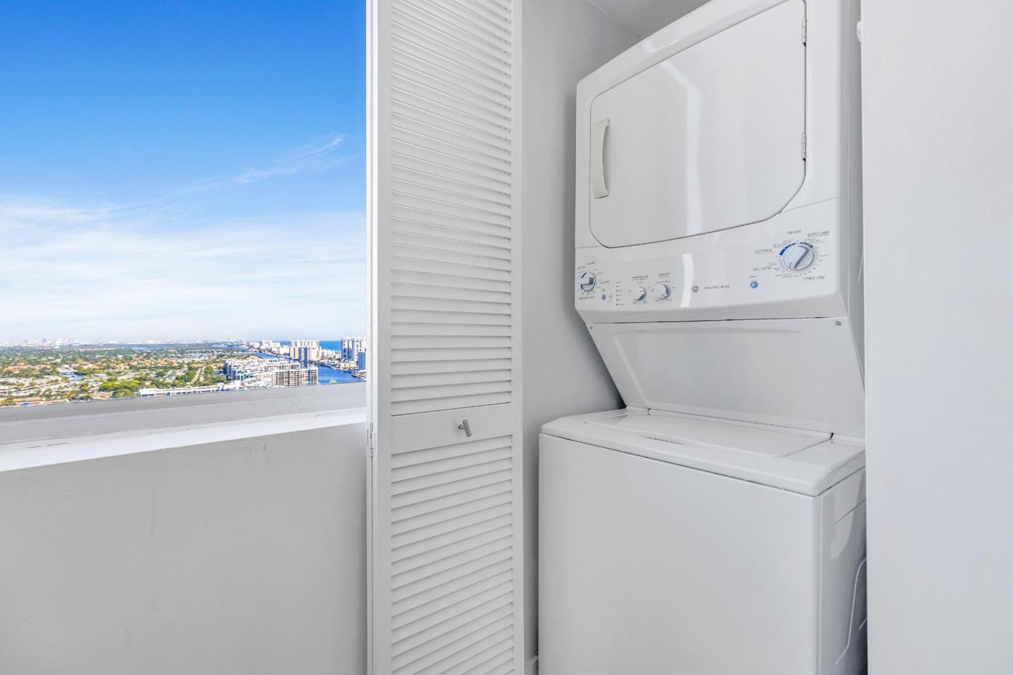 Resort-Style Living With Direct Ocean Views - 3Br Beauty Hallandale Beach Εξωτερικό φωτογραφία